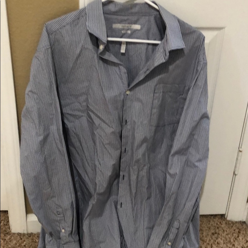 Men’s long sleeve shirt